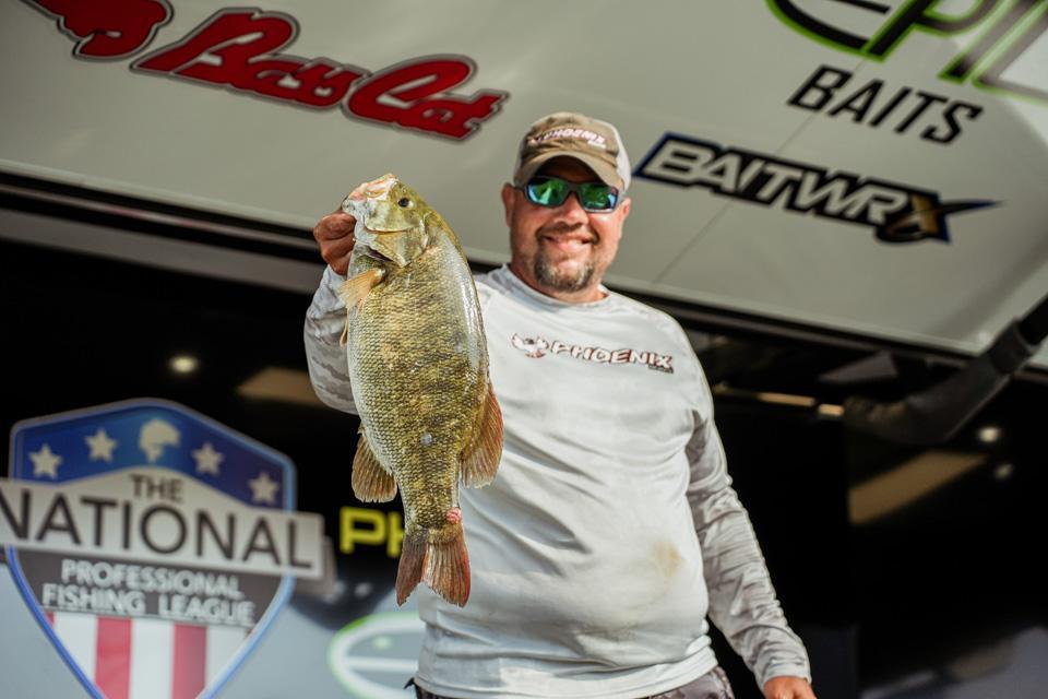 bigSmallmouth_NPFL_saginawBay